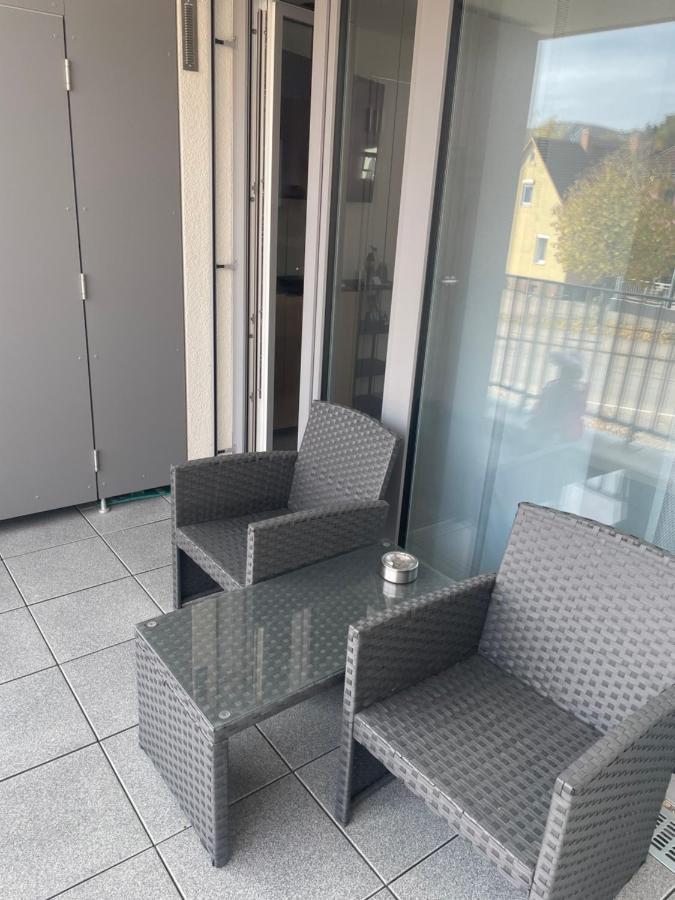Apartment Im Gehobenen Stadtviertel - Perfekt Fuer Selbstversorger Aalen Esterno foto